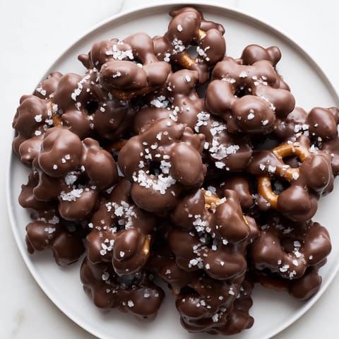 Crunchy Salty Pretzel Clusters